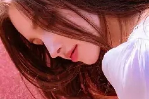 四大明星最新八卦：老燕子回归真相、迪丽热巴被截胡、黄杨钿甜恋情辟谣、严浩翔家庭纠纷！